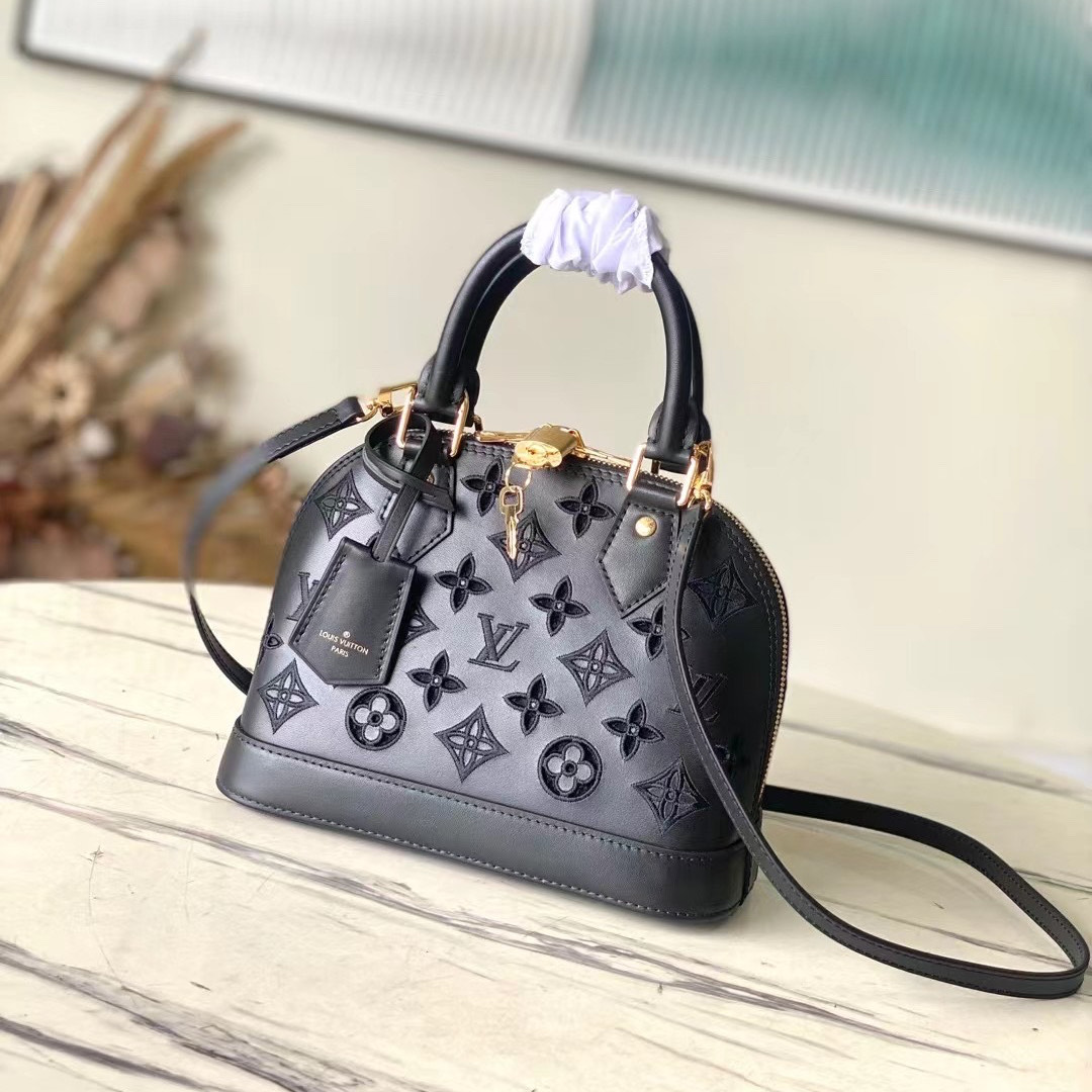 Alma BB 贝壳包