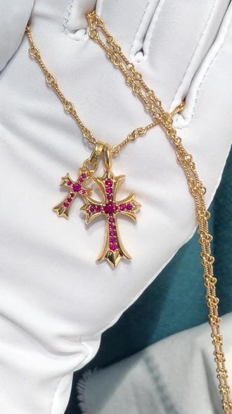 克罗心 Chrome Hearts 十字项链真伪辨别全攻略